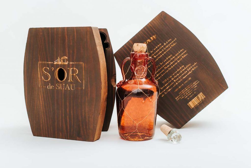 caja de vino personalizada en madera